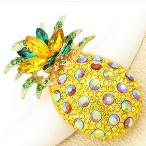 🆕️ 🍍 BETSEY JOHNSON YELLOW RHINESTONE PINEAPPLE TROPICAL BROOCH PIN🍍